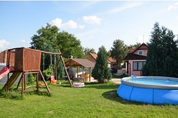 Словакия Privát Trávnica, Екстериор